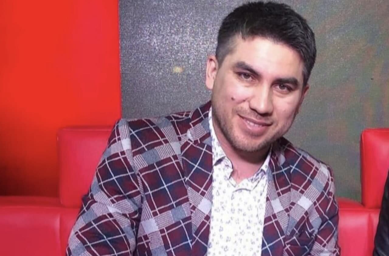Аҳад Қаюм ўқитувчилик, актёрлик каби айрим соҳаларни танқид қилди