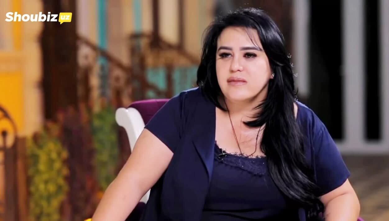 Зуҳра Солиева машинасида чуқурга тушиб кетди — видео